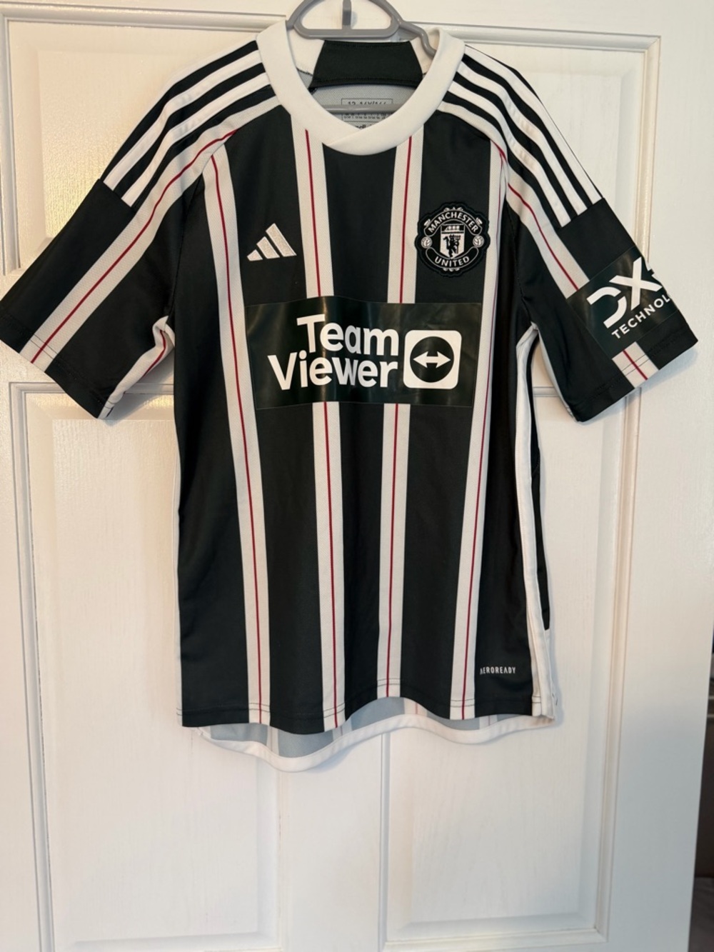 NWOT-  Manchester United Jersey - Hunter Green -  13-14Y